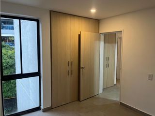 Foto 16 de APARTAMENTO CON VISTA A COPA DE LOS ARBOLES