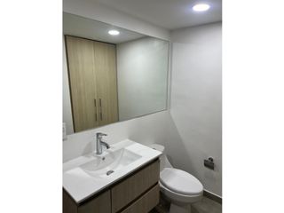 Foto 26 de APARTAMENTO CON VISTA A COPA DE LOS ARBOLES
