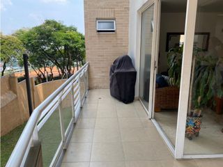 Foto 5 de APARTAMENTO EN PRIMER PISO