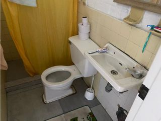 Foto 12 de CASA  INDEPENDIENTE CON PISCINA Y AMPLIA ZONA VERDE