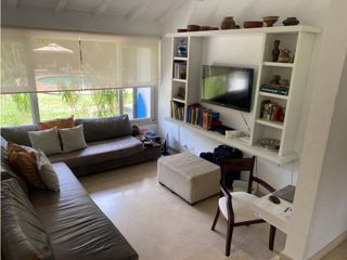 Foto 18 de CASA  INDEPENDIENTE CON PISCINA Y AMPLIA ZONA VERDE