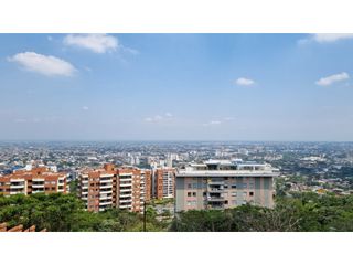 Foto 1 de APARTAMENTO CON VISTA A LA CIUDAD
