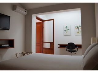 Foto 5 de CASA AMPLIA, INDEPENDIENTE Y BIEN SITUADA EN EL SUR DE CALI
