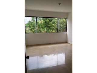 Foto 5 de APARTAMENTO AMPLIO ILUMINADO Y CON VARIOS AMBIENTES