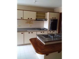 Foto 15 de APARTAMENTO AMPLIO ILUMINADO Y CON VARIOS AMBIENTES