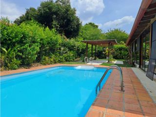 Foto 3 de CASA CAMPESTRE CON PISCINA