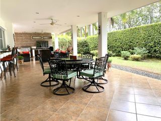 Foto 4 de CASA CAMPESTRE CON AMPLIOS ESPACIOS