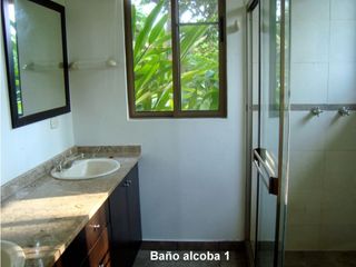 Foto 19 de CASA AMPLIA Y RODEADA DE VERDE  EN LA MORADA