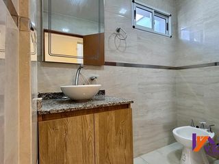 Foto 18 de Portal De Lesser-duplex-venta-zona Norte