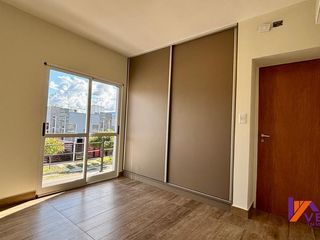 Foto 16 de Portal De Lesser-duplex-venta-zona Norte