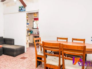 Foto 1 de Mendoza 100-casa-venta-macrocentro