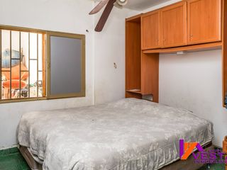 Foto 10 de Mendoza 100-casa-venta-macrocentro