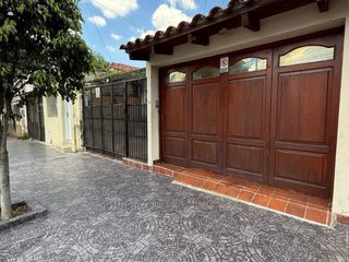 Foto 2 de Adolfo Guemes Al 900 - Macrocentro - Casa En Venta