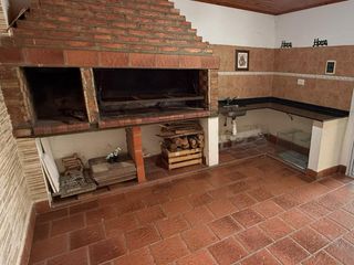 Foto 9 de Adolfo Guemes Al 900 - Macrocentro - Casa En Venta