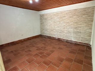 Foto 8 de Adolfo Guemes Al 900 - Macrocentro - Casa En Venta