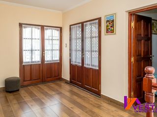 Foto 15 de Los Pinos Ii *importante Casa En Venta *zona Oeste