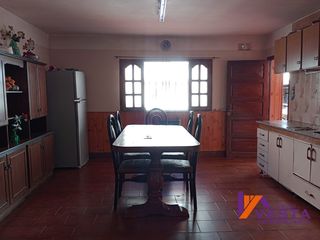 Foto 4 de Casa En Venta- Gorriti Al 800- Zona Macrocentro