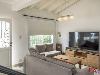 Foto 8 de Villa San Lorenzo-casa En Venta-calle Jacaranda