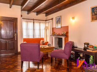 Foto 2 de Grand Bourg-casa-venta