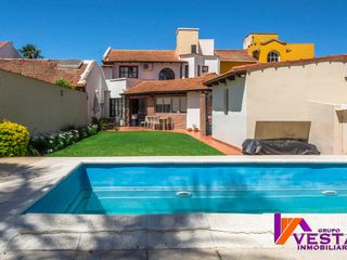 Foto 5 de Grand Bourg-casa-venta
