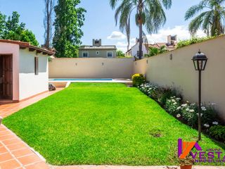 Foto 8 de Grand Bourg-casa-venta
