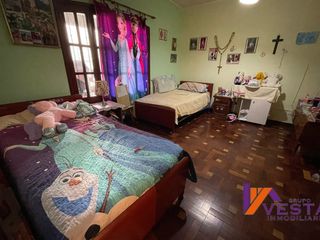 Foto 15 de Av. Belgica-casa-venta