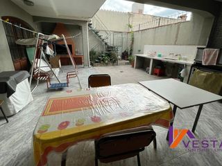 Foto 19 de Av. Belgica-casa-venta