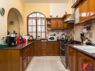 Foto 3 de Casa En Venta Grand Bourg - Zona Oeste