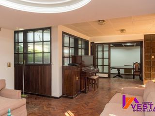 Foto 5 de Av Del Golf-casa-venta-zona Norte