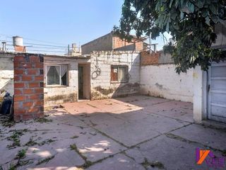 Foto 21 de Calle Corrientes - Casa En Venta -local Comercial-reciclar