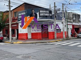 Foto 1 de Avenida Entre Rios Al 1000-casa (ph)-venta