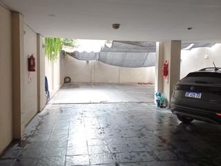 Foto 30 de 11 de Septiembre 4500. Semipiso de tres ambientes. Cochera. Balcón con parrilla. Pileta