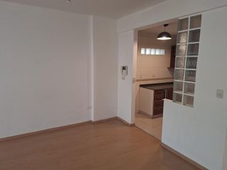 Foto 9 de 11 de Septiembre 4500. Semipiso de tres ambientes. Cochera. Balcón con parrilla. Pileta