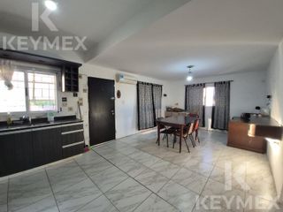 Foto 2 de Casa de 5 dormitorios en venta, Florencio Varela