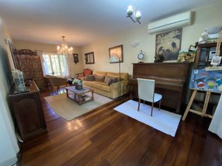 Foto 16 de Venta - Casa 5 amb. Pileta, Jardín y Quincho - 2 Lotes / Los Ñanduces