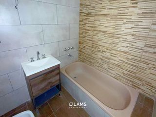 Foto 16 de Alquiler 12 meses - Casa 3 ambientes - Zona Chauvin