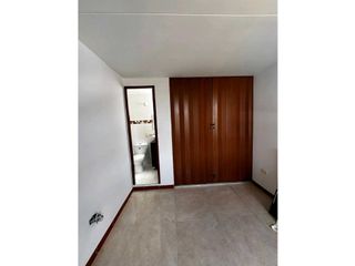 Foto 7 de APARTAMENTO EN ALQUILER TERCER PISO EN TORRES DEL POBLADO PALMIRA