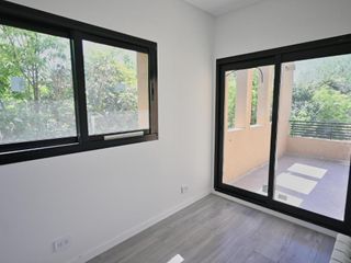 Foto 12 de ALQUILER - Casa de 3 dormitorios - Roldan.