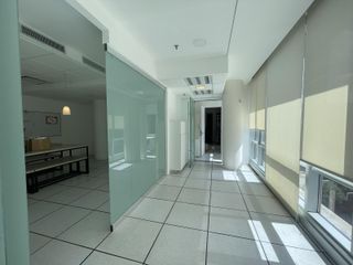 Foto 12 de Oficina en Alquiler en Olivos