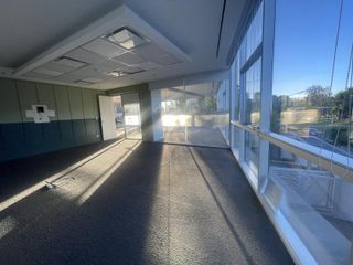Foto 23 de Impecables oficinas amuebladas en alquiler