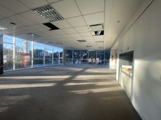 Foto 14 de Impecables oficinas amuebladas en alquiler