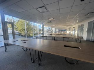 Foto 10 de Impecables oficinas amuebladas en alquiler