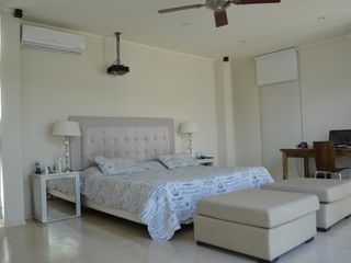 Foto 38 de VENTA CASA HARAS ESCOBAR:  6 AMBIENTES- PISCINA CLIMATIZADA - B° ATARDECER