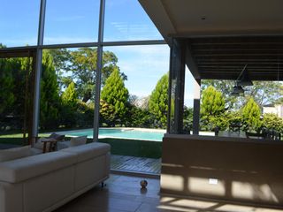 Foto 20 de VENTA CASA HARAS ESCOBAR:  6 AMBIENTES- PISCINA CLIMATIZADA - B° ATARDECER