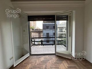 Foto 1 de Departamento en venta Caballito, 3 ambientes, con balcón