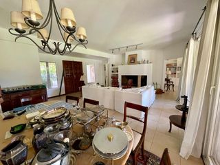 Foto 2 de Santa Barbara Casa venta en 1 planta, muy practica, 5 ambientes, pileta