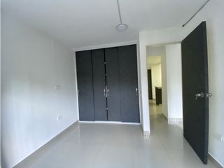 Foto 7 de APARTAMENTO EN LA FLORESTA