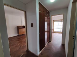 Foto 6 de Departamento de 2 Dormitorios y Comodín en Alquiler, Centro, Rosario