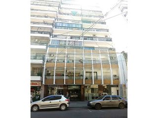 Foto 20 de Departamento de 2 Dormitorios y Comodín en Alquiler, Centro, Rosario