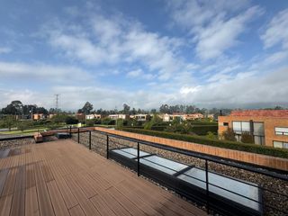 Foto 2 de Venta casa en Refugio del Valle, La Calera.